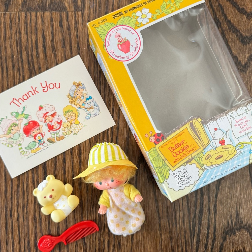 Vintage 1981 Butter Cookie with box from Strawberry Shortcake by Kenner